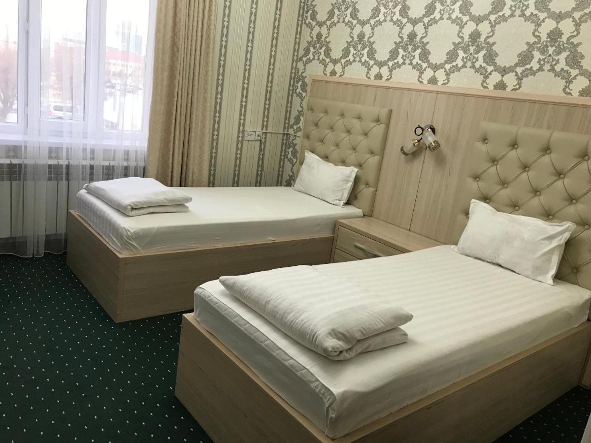 Emir Plaza Hotel Turkistan Exterior photo